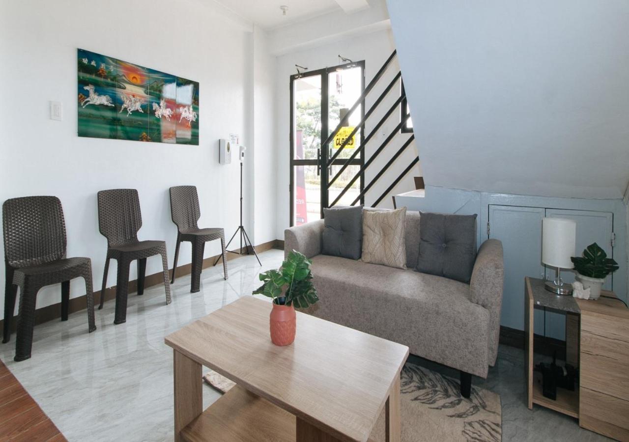 Reddoorz Near Iloilo International Airport Hotel Cabatuan Екстериор снимка